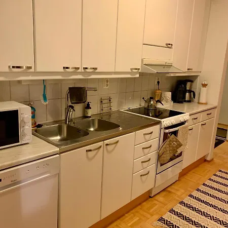 Spacious Close To The Sea With 2 Patios Jakobstad